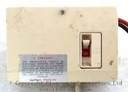 MEM Metalclad Fusebox closed view