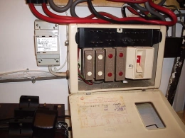 MEM Metalclad Fusebox open view